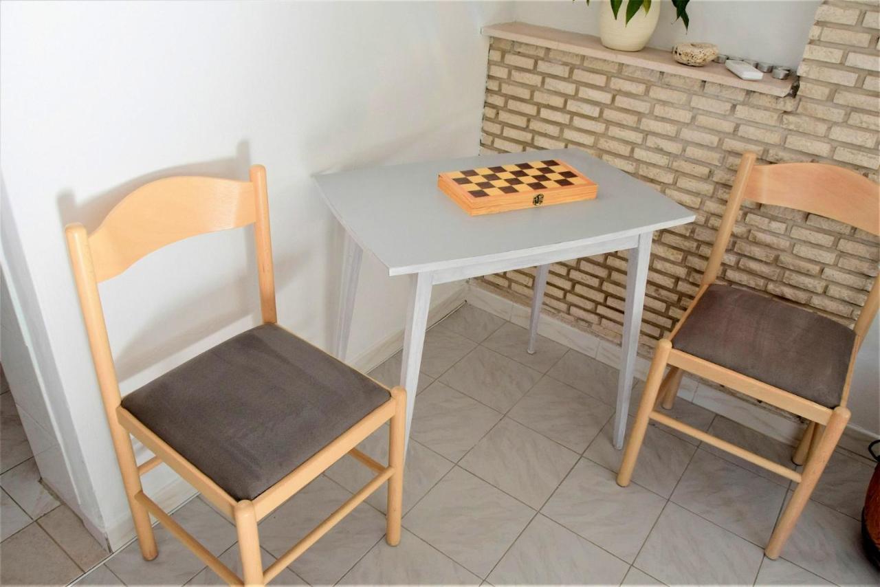 Zoro Apartments Palit ภายนอก รูปภาพ