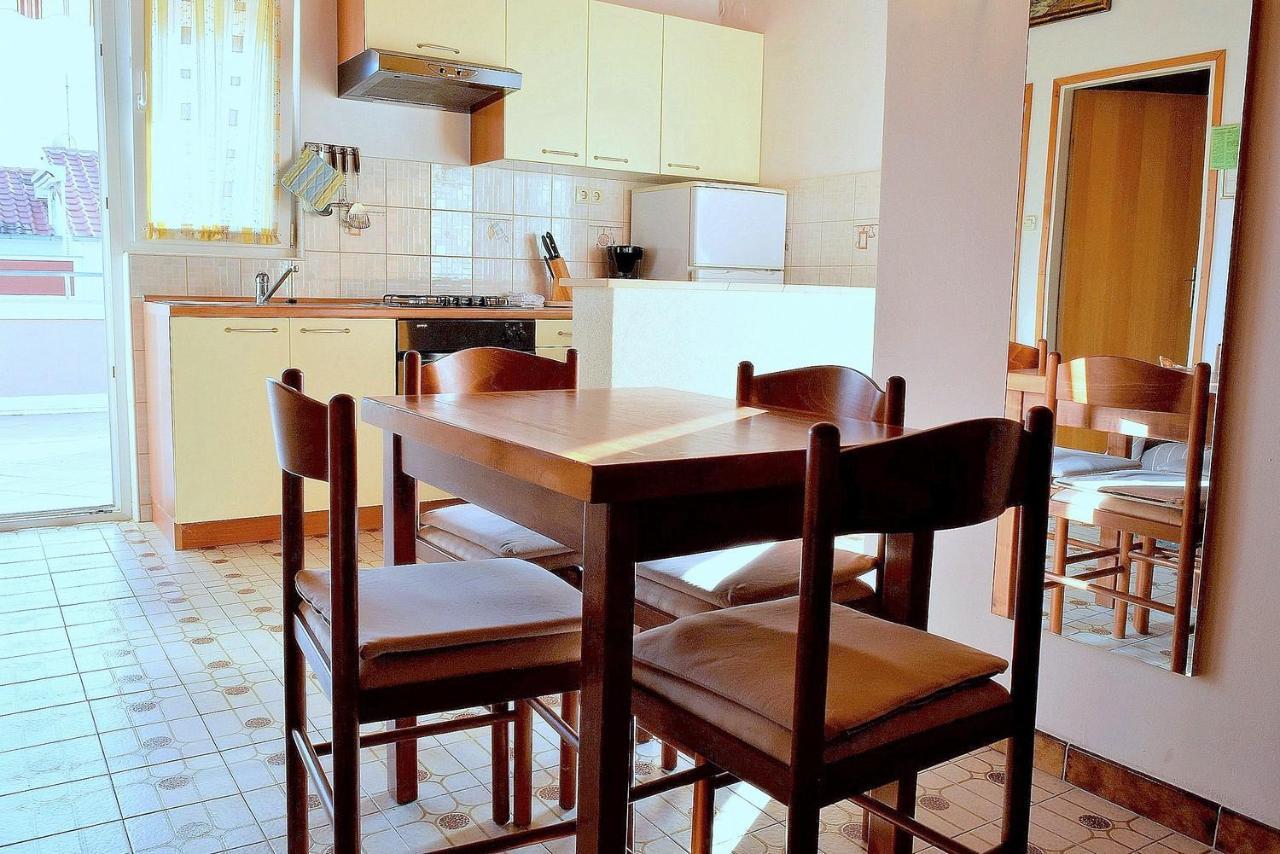 Zoro Apartments Palit ภายนอก รูปภาพ
