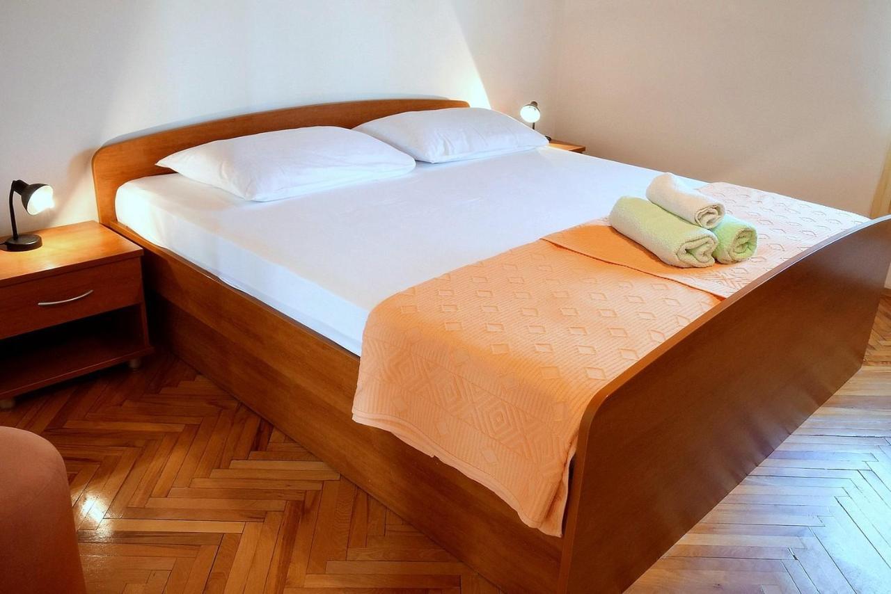 Zoro Apartments Palit ภายนอก รูปภาพ