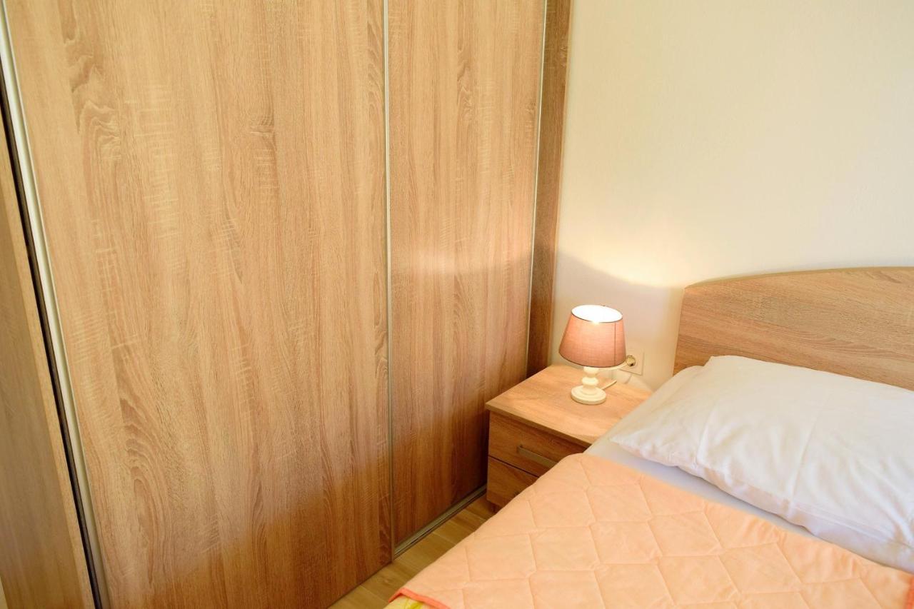 Zoro Apartments Palit ภายนอก รูปภาพ