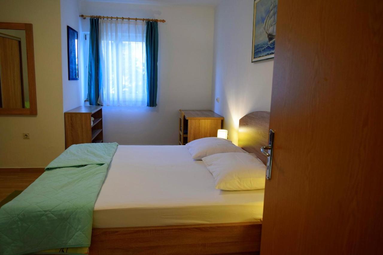 Zoro Apartments Palit ภายนอก รูปภาพ