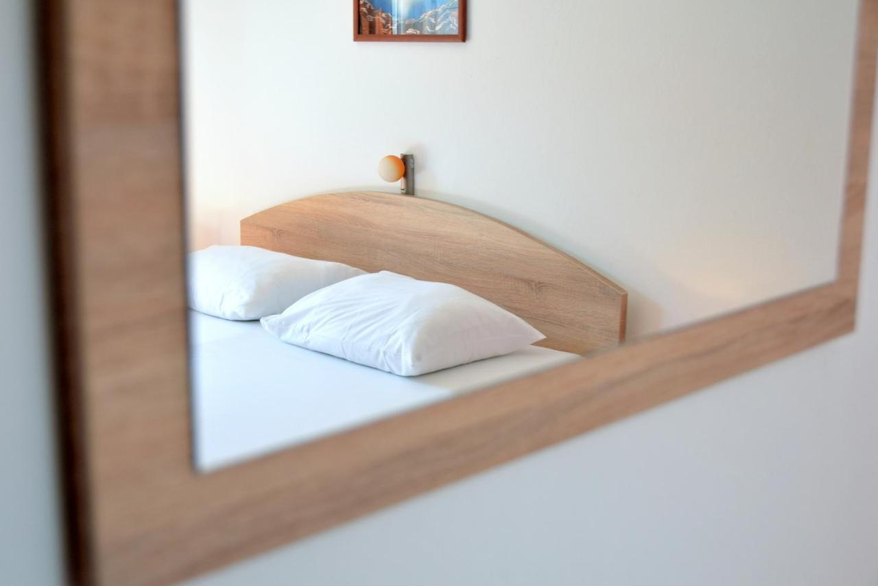 Zoro Apartments Palit ภายนอก รูปภาพ